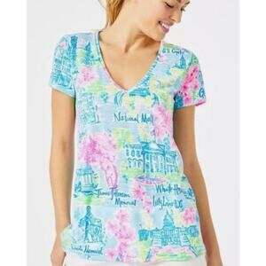 Lilly Pulitzer Etta V-Neck Tee Multi Lilly Loves DC Print Size XXS